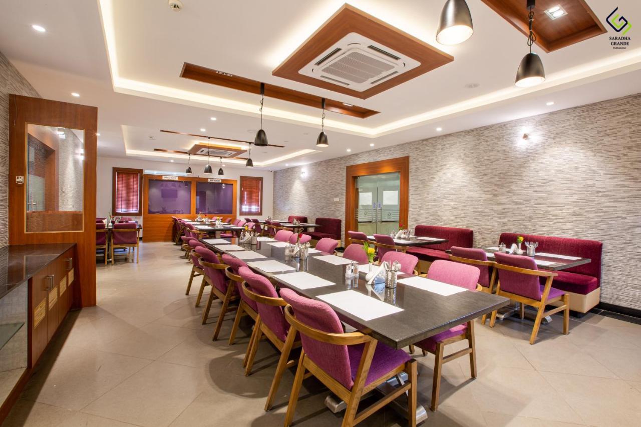 Hotel Saradha Grande Pudukkottai Bagian luar foto