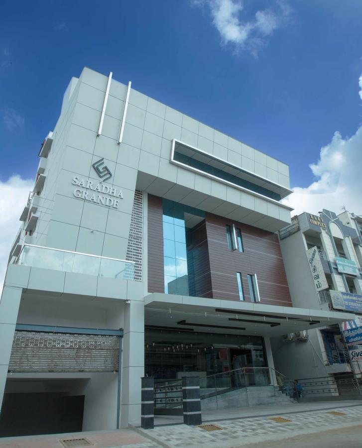 Hotel Saradha Grande Pudukkottai Bagian luar foto
